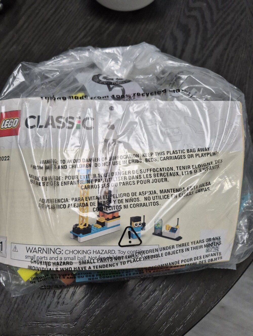 Lego Classic White Pack with Multicolor Bricks and Mini Builds